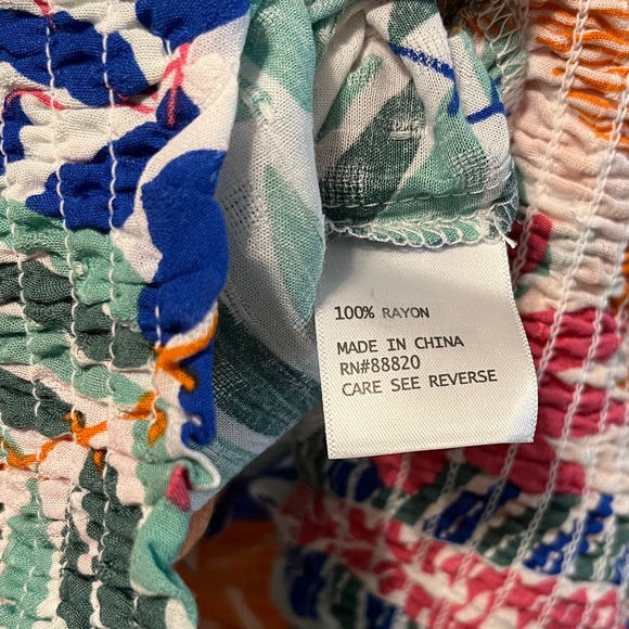 Nicole Miller Floral 2 piece set - Picture 10 of 13